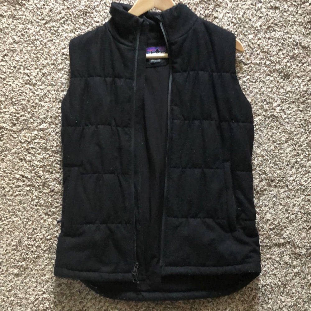 Patagonia recycled wool vest XS